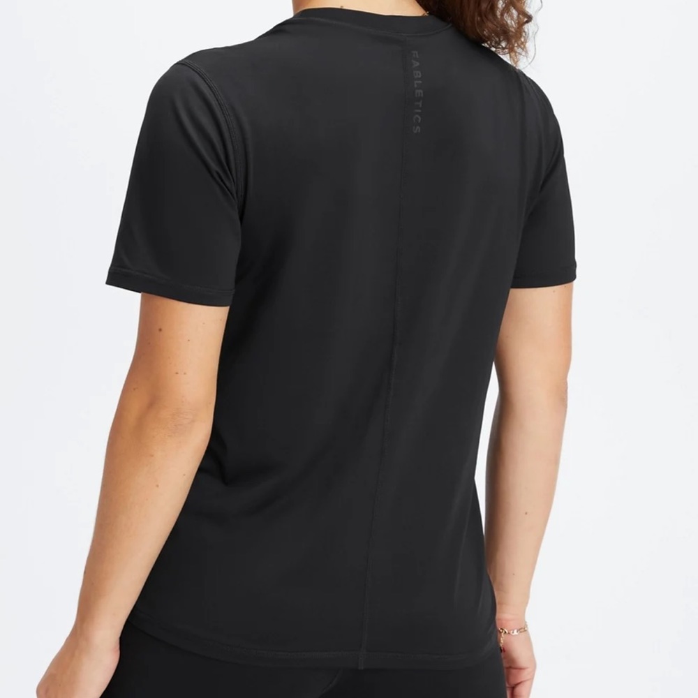 NWT Fabletics Workout Tee